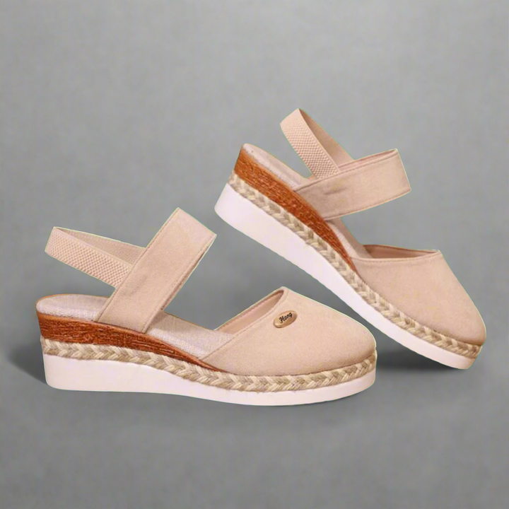 Gitta | Plus-Size Wedge Sandals for Women – Comfortable and Versatile