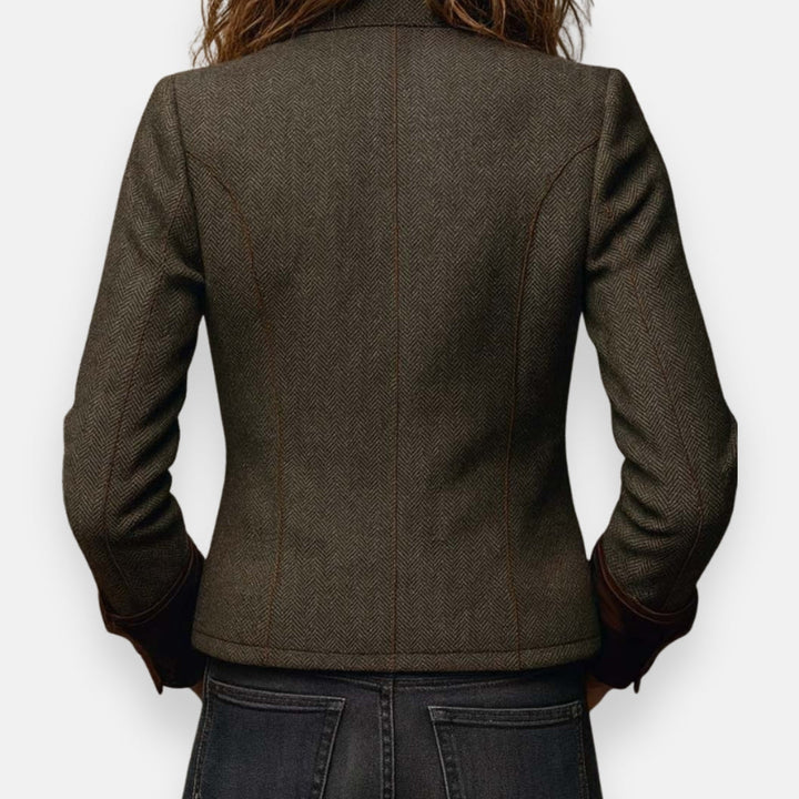 Eleanor - elegant jacket with velvet details