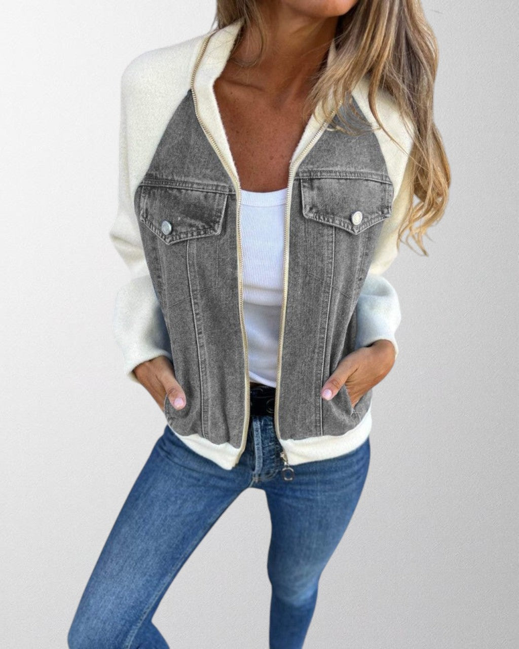 Olivia - Unique denim jacket with a vintage twist