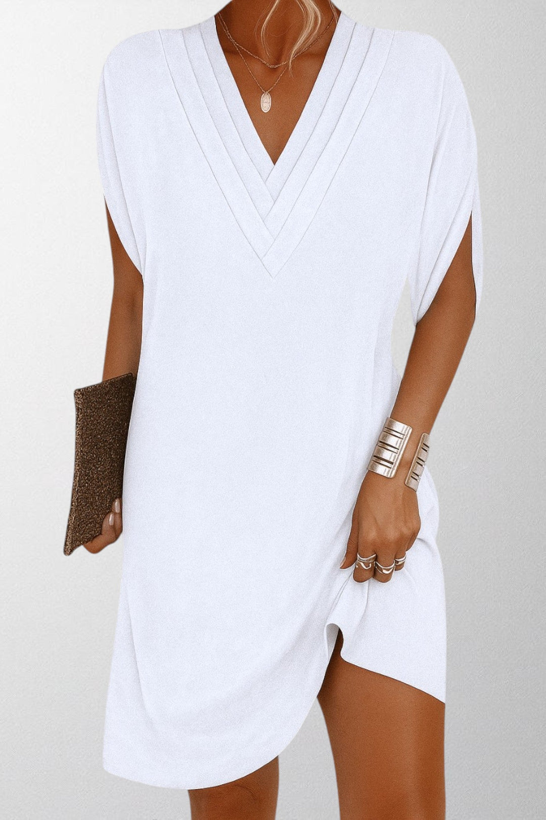 Olivia - Elegant V-Neck Midi Dress