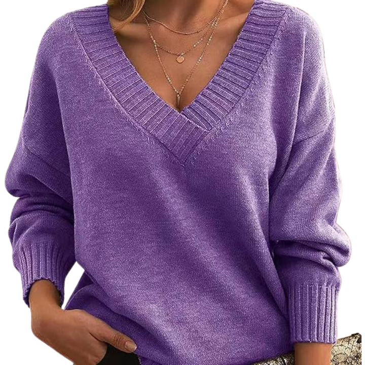 Luxury cashmere jumper with V-neck Perfect for everyday wear