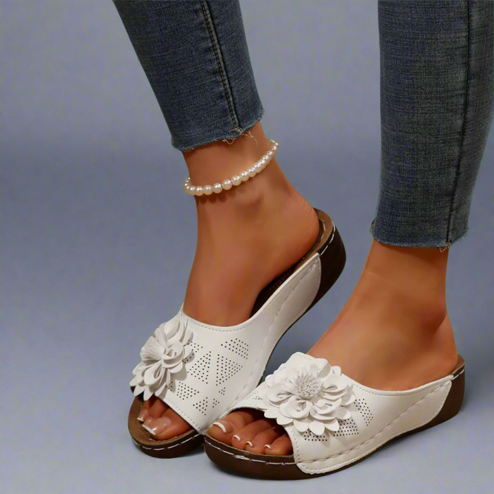 Jolanda | Elegant Orthopaedic Sandals with Floral Design