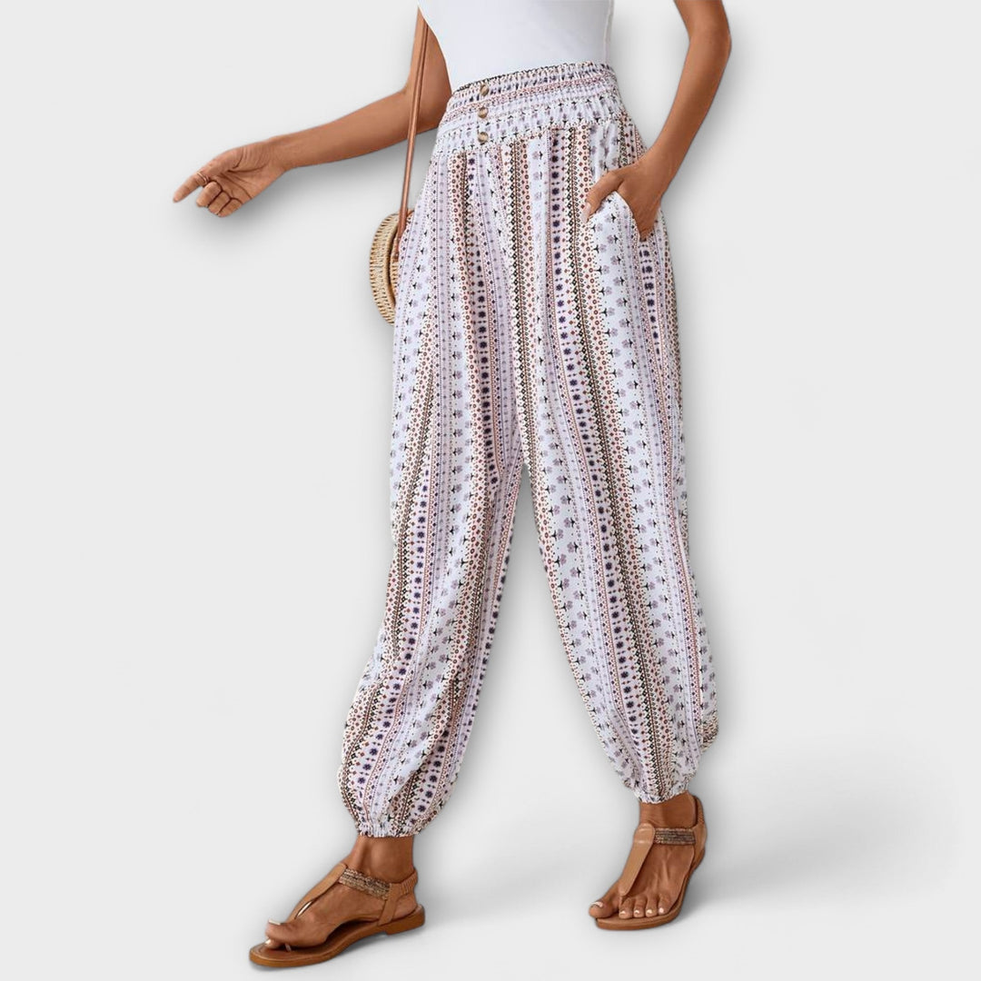 Scarlett - Pants with Ethnic Graphic Print