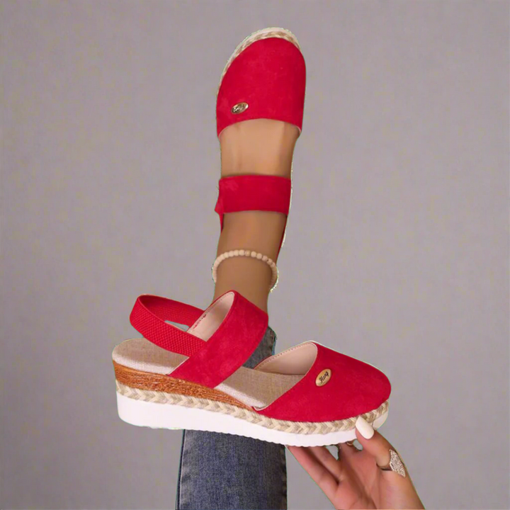 Gitta | Plus-Size Wedge Sandals for Women – Comfortable and Versatile