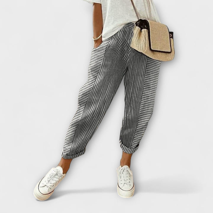 Sanne – Comfortable Striped Pants