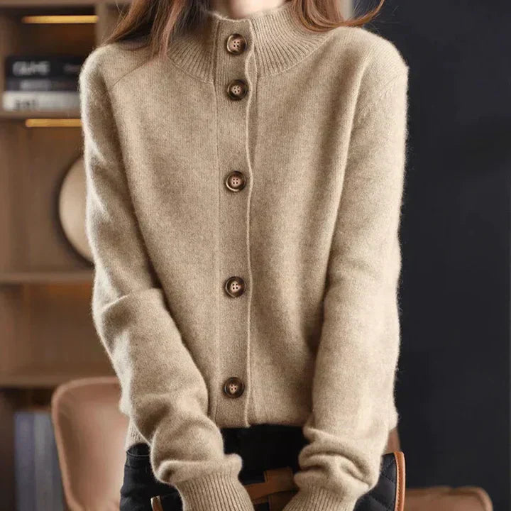 Aria | Comfortable Cardigan with Buttons